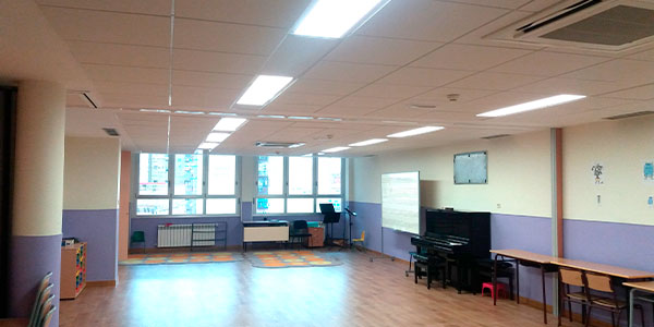 sala-musica-lateral-izquierdo Aula de música del colegio El Porvenir